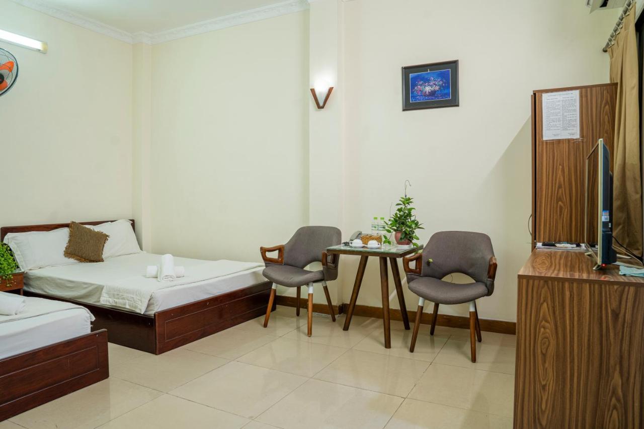 Kim Long Hotel 2*