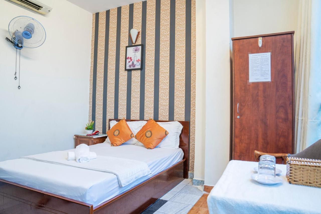 Kim Long Hotel 2*